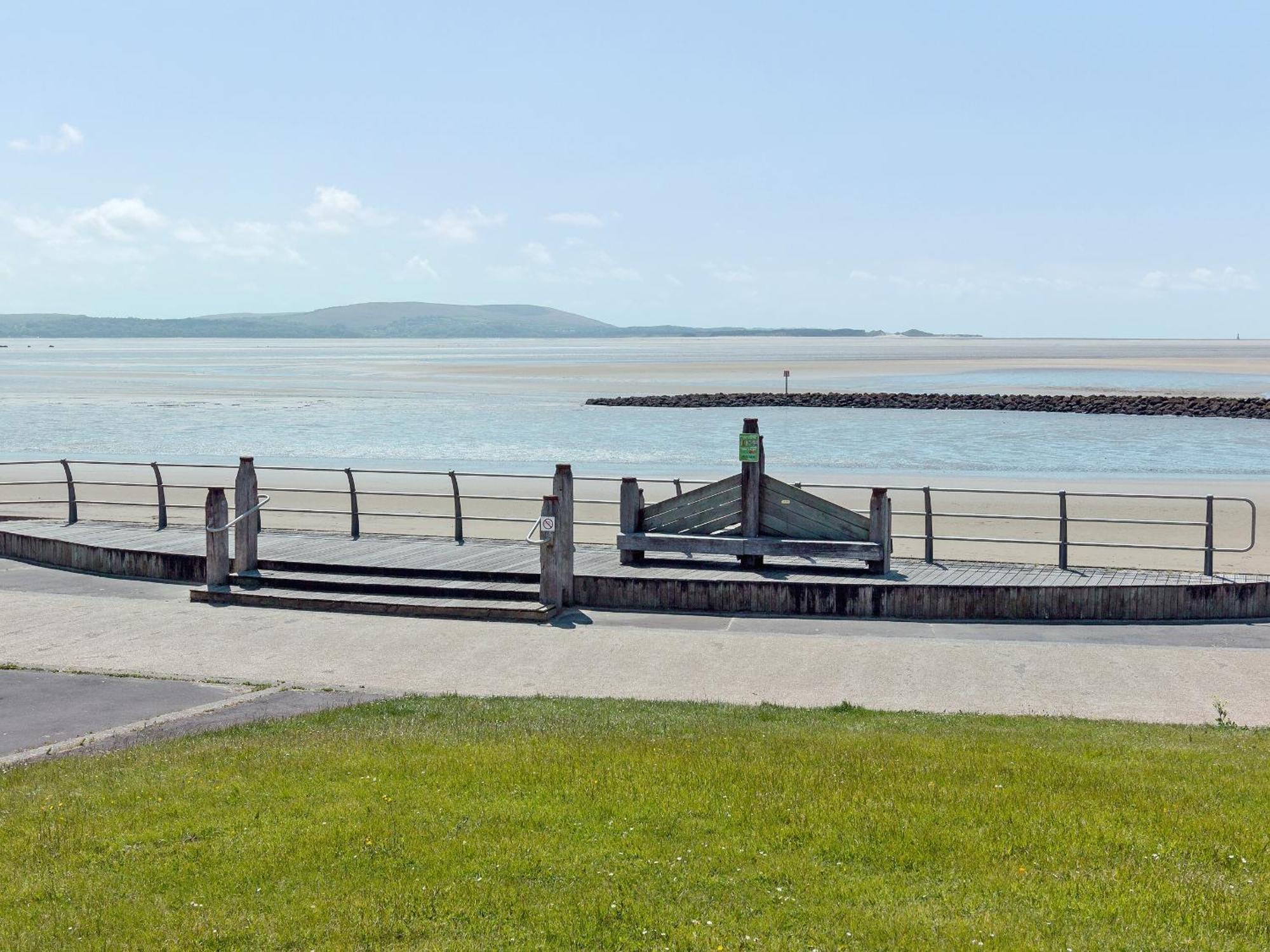 Beachlands Llanelli Kültér fotó